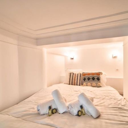Bel Appartement Au Coeur De Montmartre Paris Exterior photo